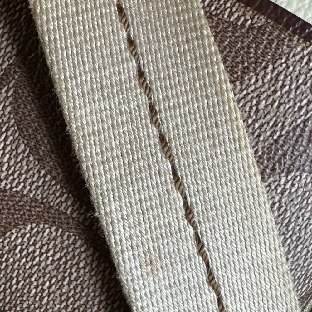 Coach Heritage Crossbody with Tattersall lining - Picture 16 of 16